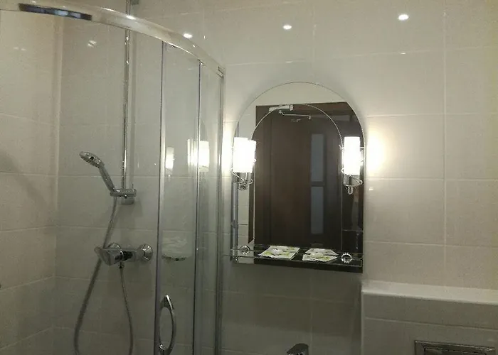 Hotel Poświętne 2*